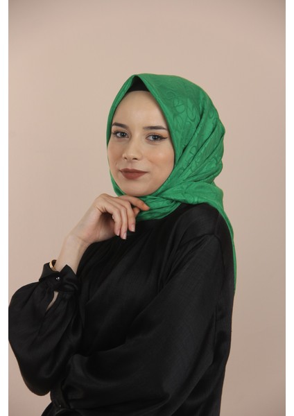 Benetton Ipekseli Jakar Eşarp