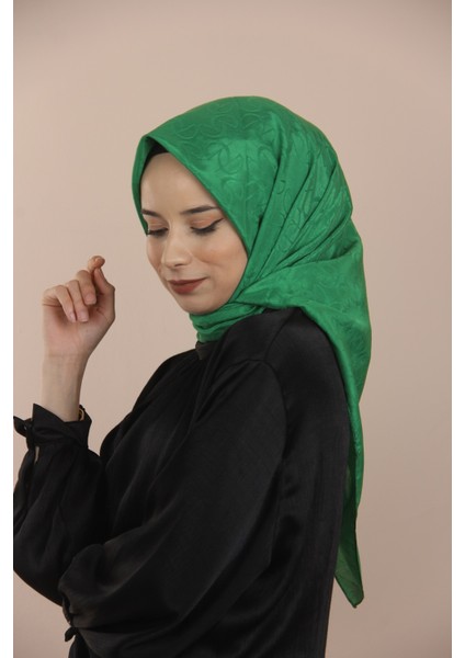 Benetton Ipekseli Jakar Eşarp