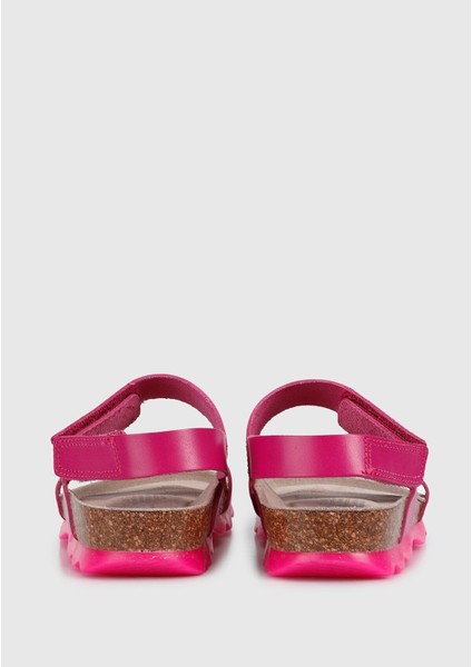 Pembe Deri Kız Çocuk Düz Sandalet fırsatları