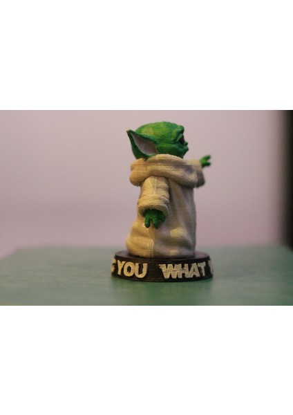 Baby Yoda Figür