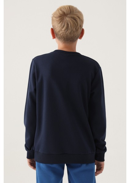 Lacivert Bisiklet Yaka Erkek Çocuk Sweatshirt fırsatları