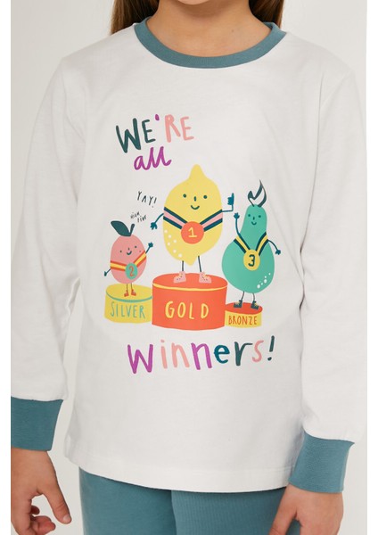 Were All Winner Beyaz Kız Çocuk Uzun Kol Pijama Takım fırsatları