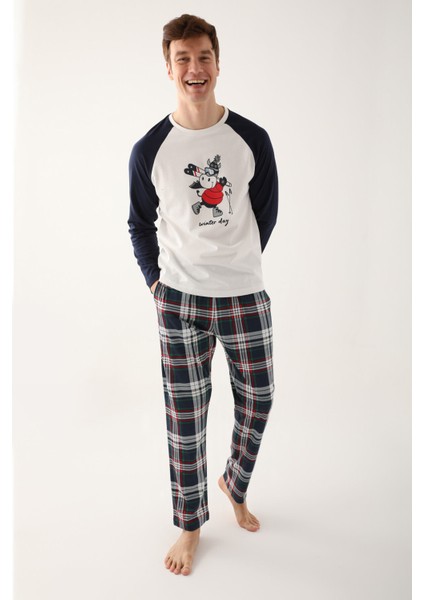 Winter Day Beyaz Erkek Uzun Kol Pijama Takım modelleri