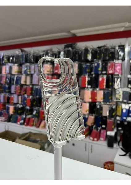 Iphone 11 Ripples Krom Detaylı Darbeye Dayanıklı Silikon Kılıf
