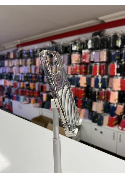 Iphone 11 Ripples Krom Detaylı Darbeye Dayanıklı Silikon Kılıf