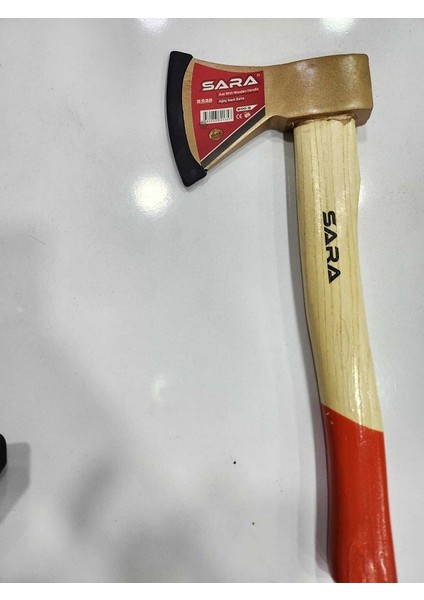Ağaç Saplı Balta 600 G S532