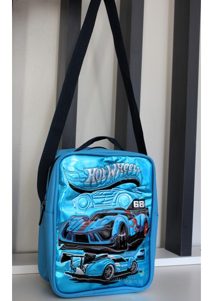 Hot Wheels Erkek Çocuk Termal Beslenme Çantası (Su ve Isı Geçirmez ) modelleri