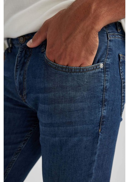 Pedro Slim Fit Dar Kalıp Normal Bel Dar Paça Jean Pantolon A9151AX23HS