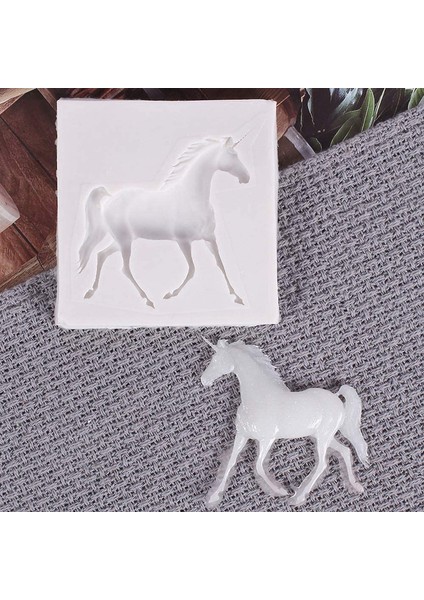 2 Adet Silikon Tek Boynuzlu At Kalıp Beyaz (Yurt Dışından) fırsatları