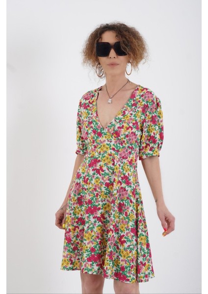 Fuşya Çiçek Desenli Ön Arka V Elbise modelleri