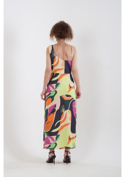 Desenli Degaje Askılı Elbise fırsatları