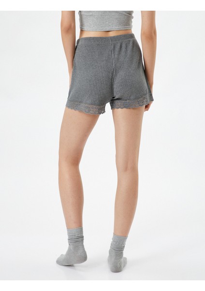 Şort Pijama Altı Fitilli Dantel Detaylı fırsatları