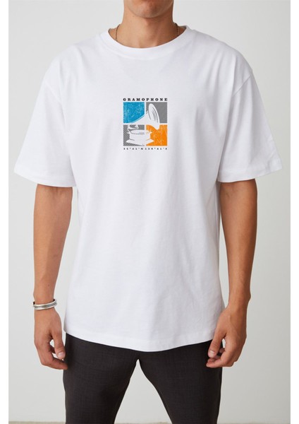 Unisex Gramophone Baskılı Beyaz Oversize Tshirt fiyatları