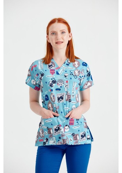 Mavi Zemin Kedi Desenli Likralı Kumaş Cerrahi Takım V Yaka Forma modelleri
