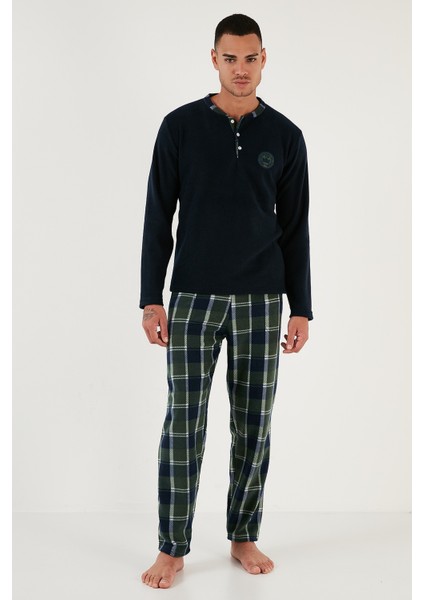 Ekoseli Regular Fit Düğmeli Bisiklet Yaka Kışlık Polar Pijama Takımı Erkek Pijama Takımı 60961001