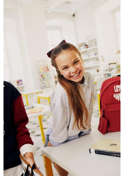 Kız Çocuk Disney Mickey & Minnie Oversize Geniş Kalıp Bisiklet Yaka Sweatshirt A5603A823AU