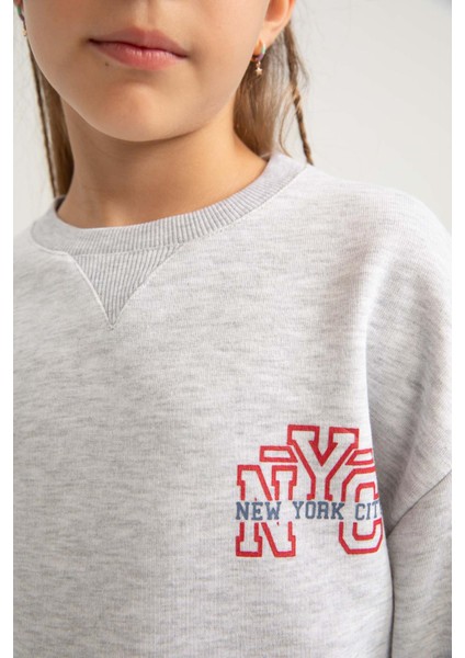 Kız Çocuk Disney Mickey & Minnie Oversize Geniş Kalıp Bisiklet Yaka Sweatshirt A5603A823AU