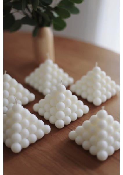 Dekoratif Piramit Bubble Kokulu Mum - Bubble Mum Soya Wax Candle 1 Adet Beyaz fırsatları