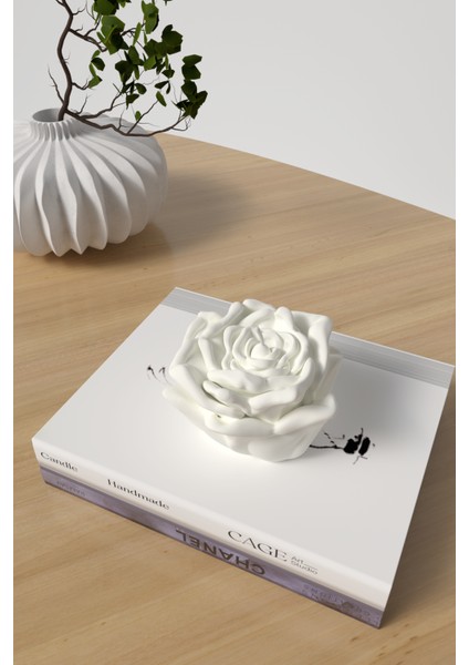 Dekoratif Orta Boy Gül Kokulu Mum - Rose Mum Soya Wax Candle 1 Adet Beyaz