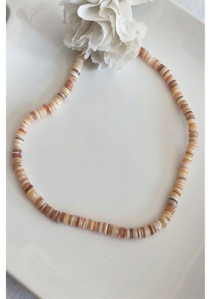 Krem Sedef Doğal Taş Kolye