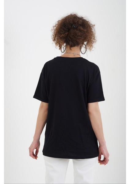 Siyah Taç Baskılı Tshirt modelleri