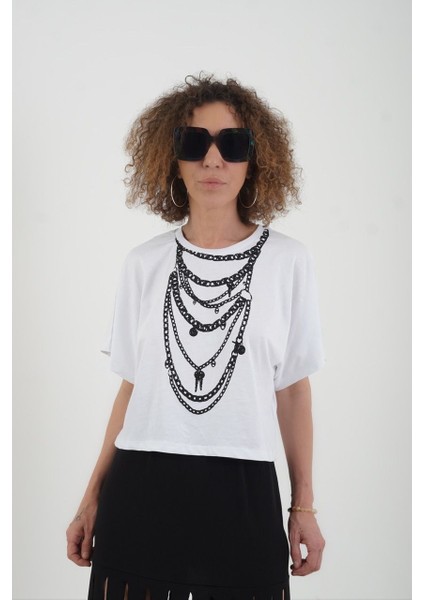 Kolye Baskılı Crop Tshirt