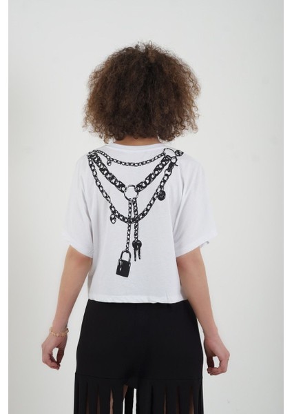 Kolye Baskılı Crop Tshirt fiyatları