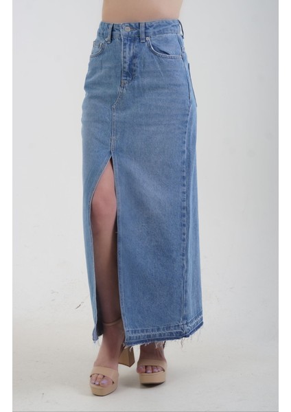 Önü Yırtmaçlı Midi Denim Etek