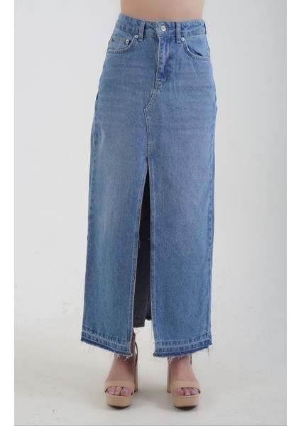 Önü Yırtmaçlı Midi Denim Etek