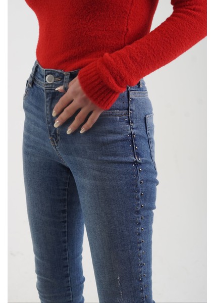 Yanı Parlak Taşlı Jean Pantolon