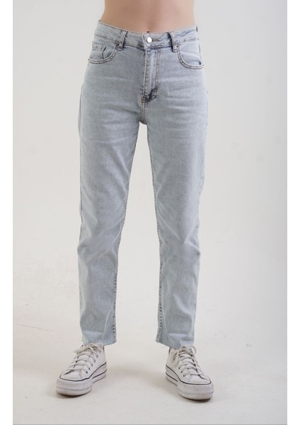 Mavi Kar Yıkama Boyfit Jean Pantolon modelleri