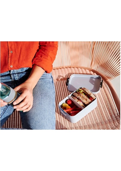 Lunch Box Take A Break Midi Portatif Yemek Kabı 900 ml