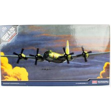 Academy 12517 1/72 Usaaf B-29A (Old Battler) Savaş Uçağı Demonte Plastik Maketi
