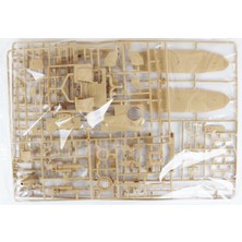 Academy 13522 1/35 Stug. Iv Sd.kfz. 167 Erken Dönem Tankı Demonte Plastik Maketi