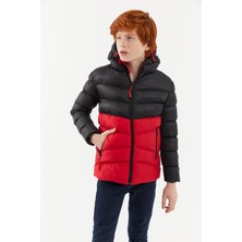 River Club Erkek Çocuk Kapüşonlu Polarlı Su ve Rüzgar Geçirmez Şişme Mont RMK-003 Kısa Kesim