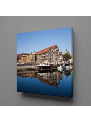 Technopa KIYIDAKİ KAYIKLAR KANVAS TABLO - 25x25cm