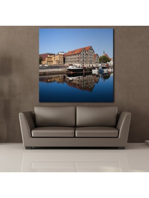 Technopa KIYIDAKİ KAYIKLAR KANVAS TABLO - 200x200cm