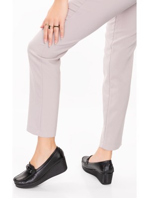 ARTI ARTI AYAKKABI ARTI-ARTI001-14508  Deri Ortopedik  Kadın Bağsız Siyah Roc Ayakkabı