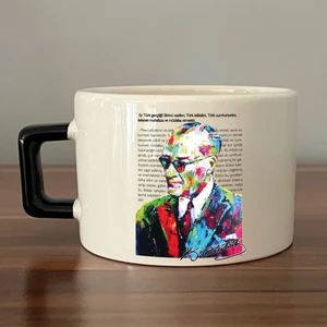 Mor Mürekkep Renkli Atatürk Baskılı Gençliğe Hitabe Yazılı Siyah Kulplu Seramik C Fincan