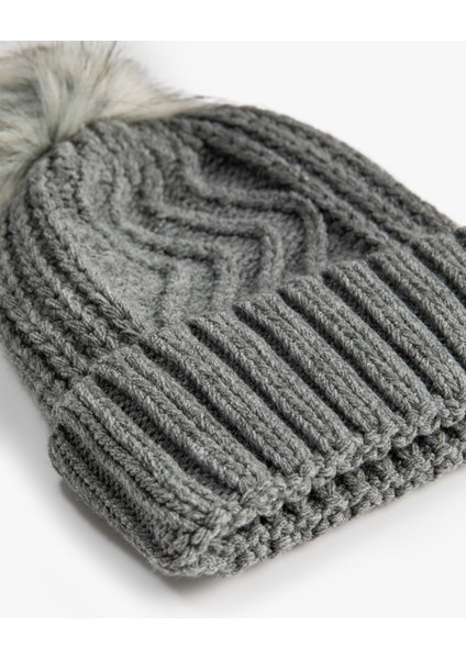 Örgü Bere Peluş Ponponlu modelleri