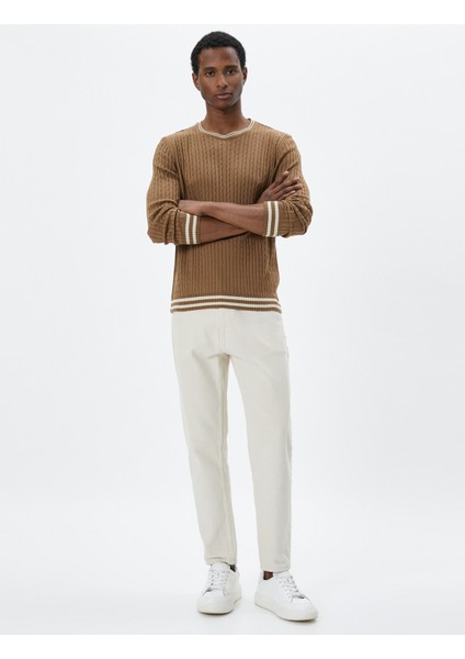 Basic Triko Kazak Bisiklet Yaka Örgü Motifli Biyeli fiyatları