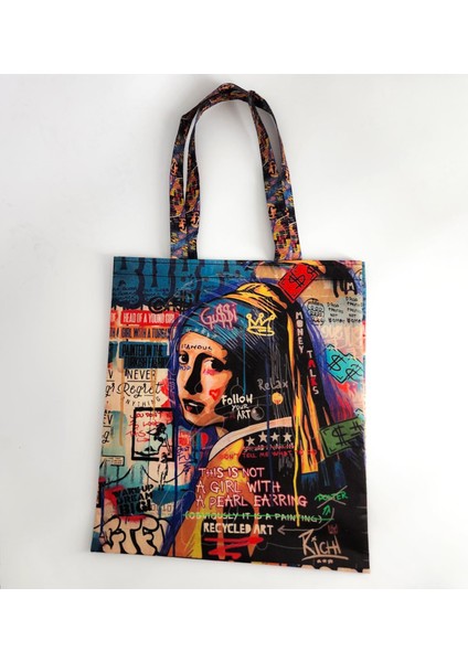 Inci Küpeli Kız Tasarımlı Baskılı Kumaş Bez Çanta Tek Bölmeli Kol ve Omuz Çantası fiyatları