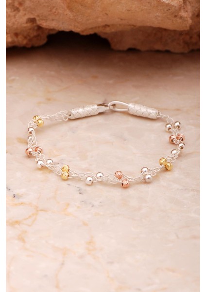 Kazaziye Işlemeli Elişi Dorissa Tığ Örgü Gümüş Bileklik 4393