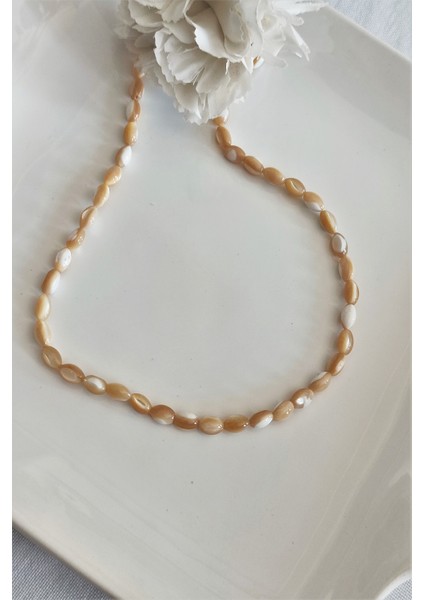 Arpa Sedef Doğal Taş Kolye