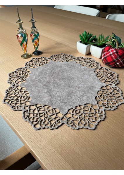 Koyu Bej (Taş Rengi) Süet Kumaş Yuvarlak Amerikan Servis Supla Takımı 6'Lı 35 x 35 cm