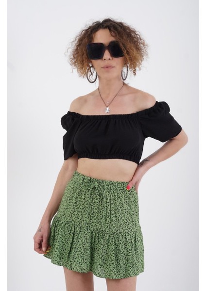 Siyah Arkası Çapraz Bağcıklı Crop Bluz