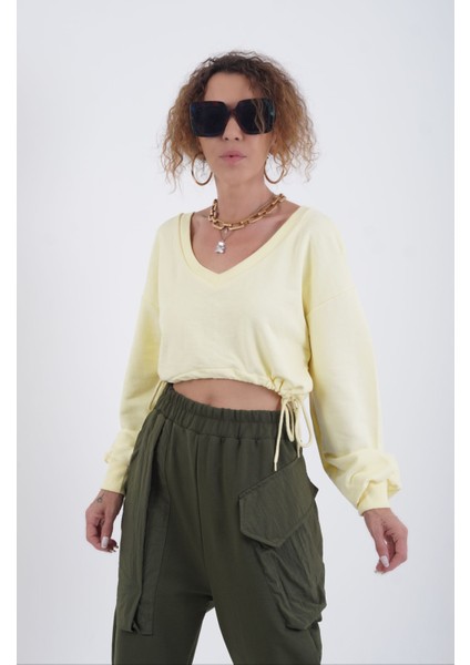 Sarı Büzgülü Kordonlu Crop Sweat