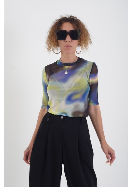 O Yaka Baskılı Kısa Kol Tül Bluz fiyatları