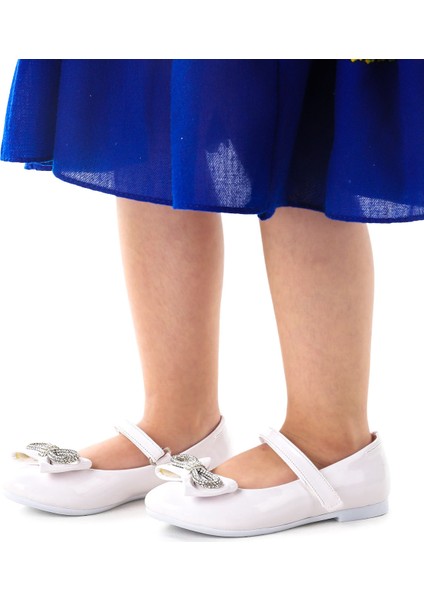 Papyon Taşlı Cırtlı Kız Çocuk Babet Ayakkabı 254 Rugan Beyaz fiyatları