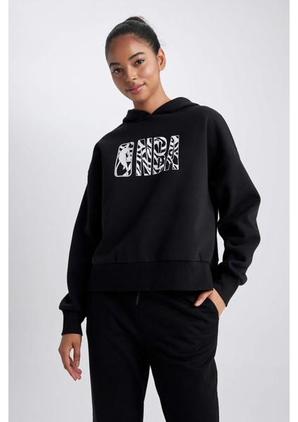 Fit NBA Wordmark Kapüşonlu Kalın Sweatshirt A8971AX23AU modelleri